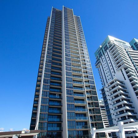 High Floor Ocean View Suites Broadbeach Голд-Кост Экстерьер фото