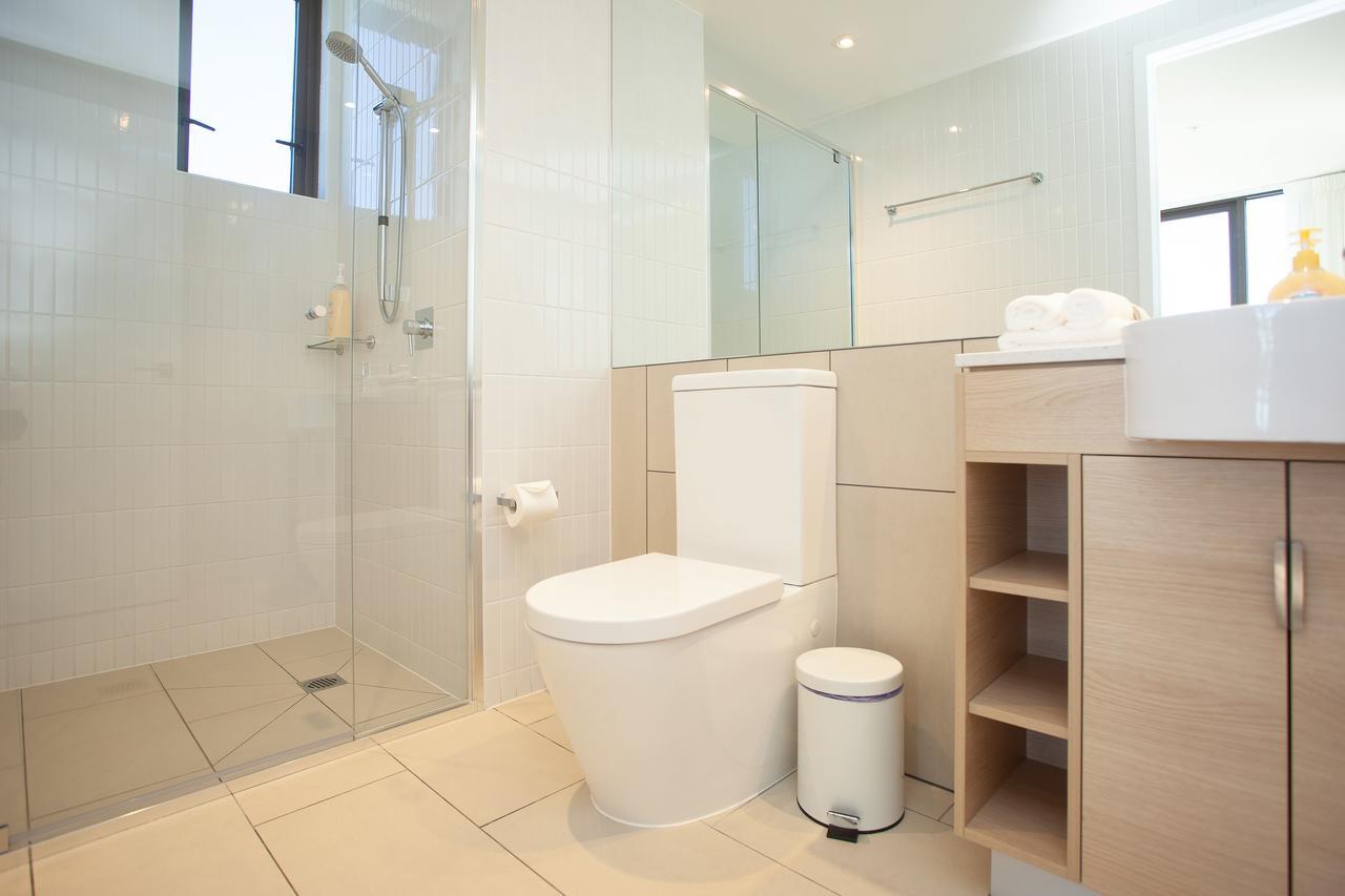 High Floor Ocean View Suites Broadbeach Голд-Кост Экстерьер фото