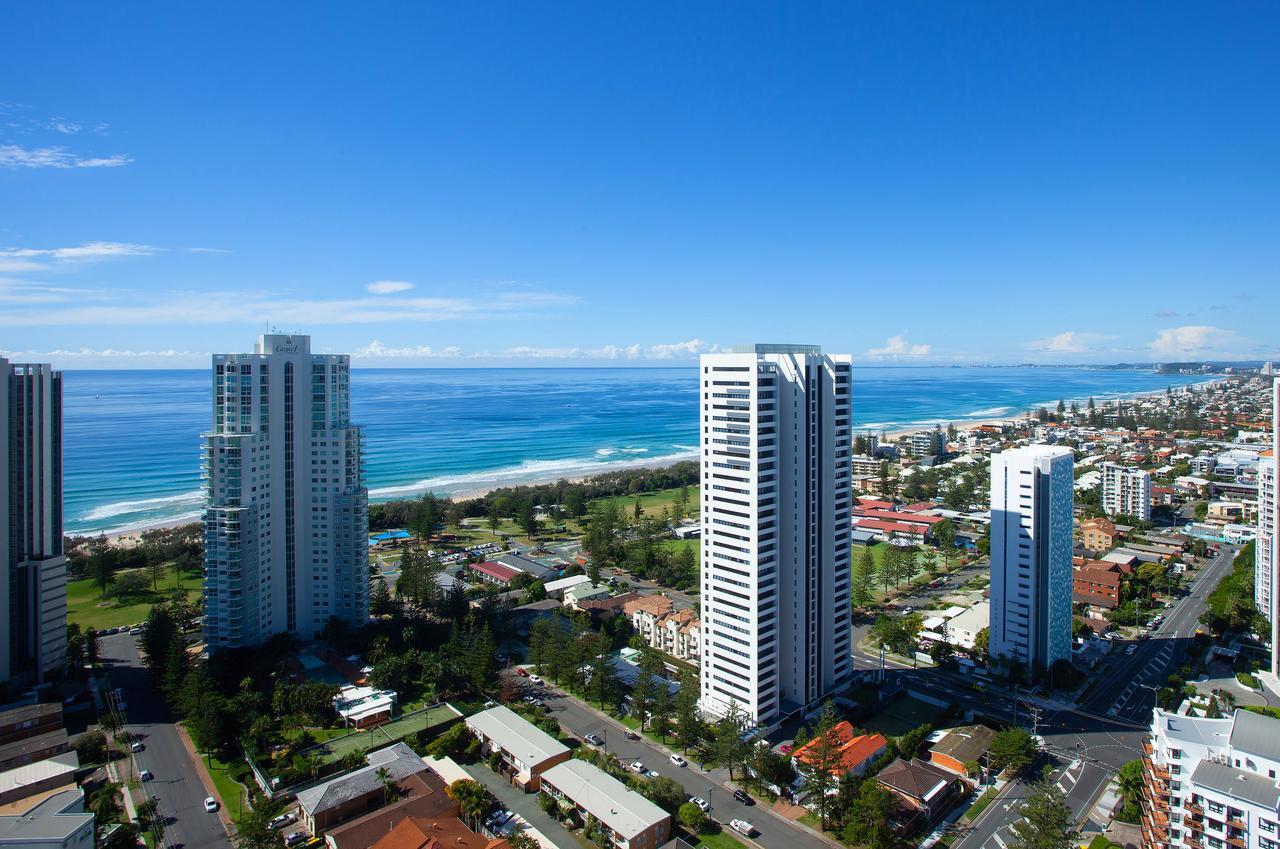 High Floor Ocean View Suites Broadbeach Голд-Кост Экстерьер фото